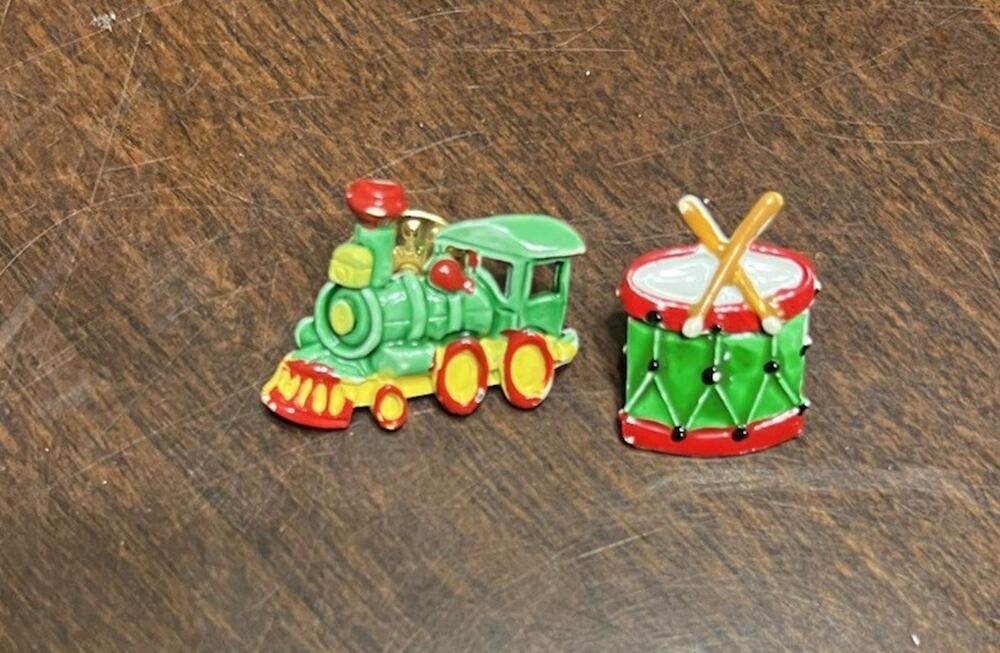 2 Vintage JJ Signed Enamel Brooch Christmas Pins Train Engine And Christmas Gift